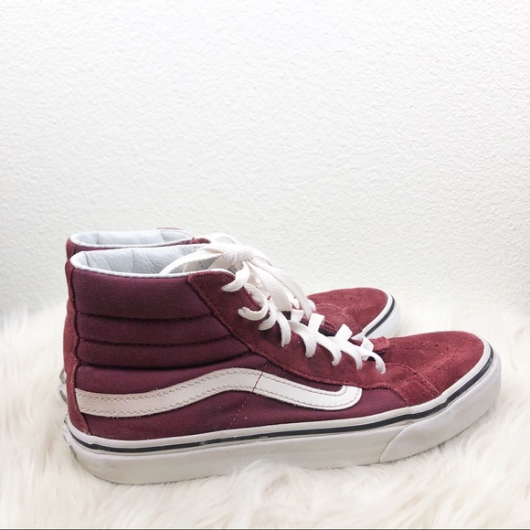 Vans Shoes - Women’s Vans Hightop Maroon Skate shoe 7.5 US 🖤